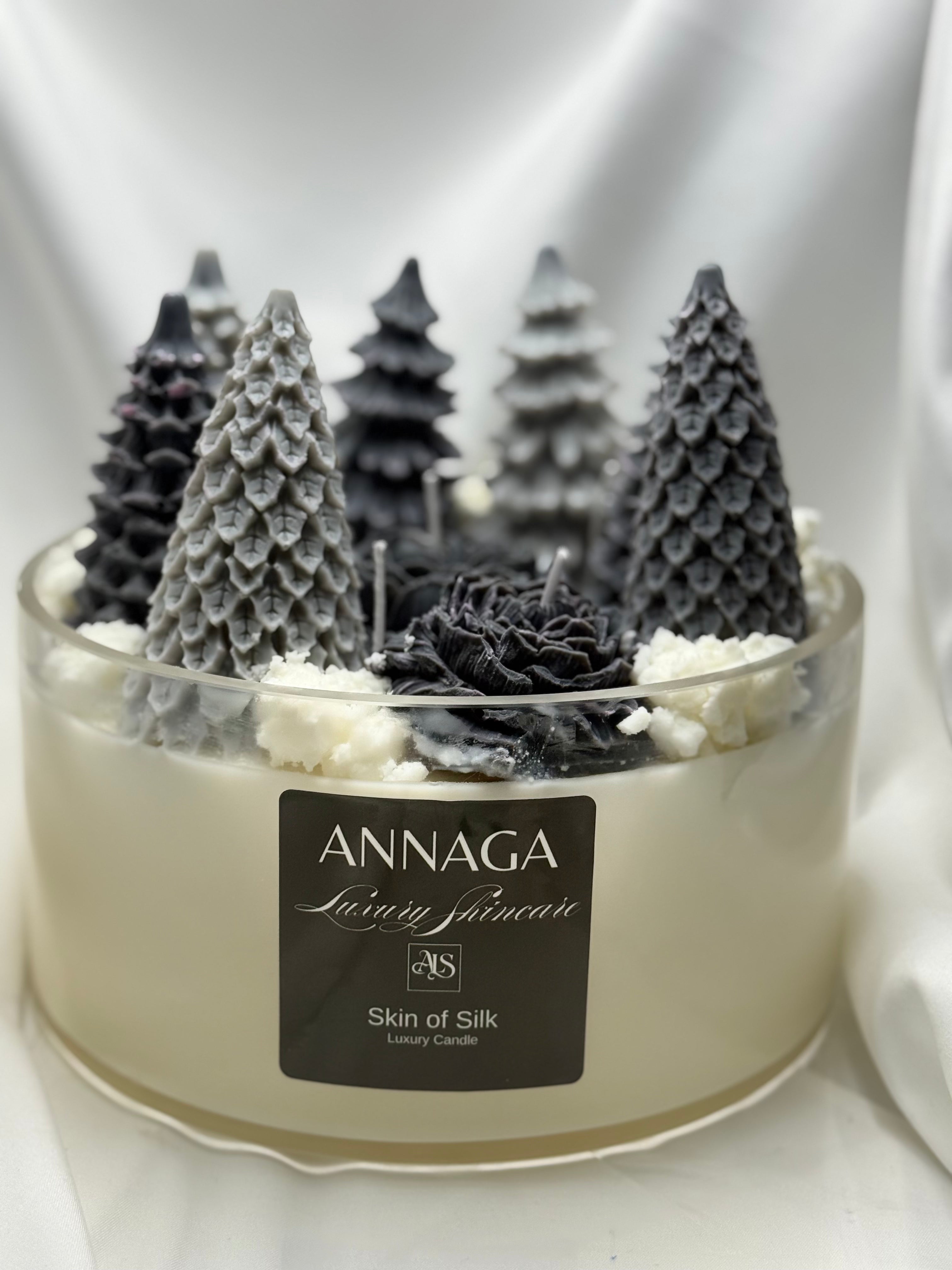 AnnAGA Luxury Skincare Holiday 2025 Collection: Uber Lux Holiday Candle