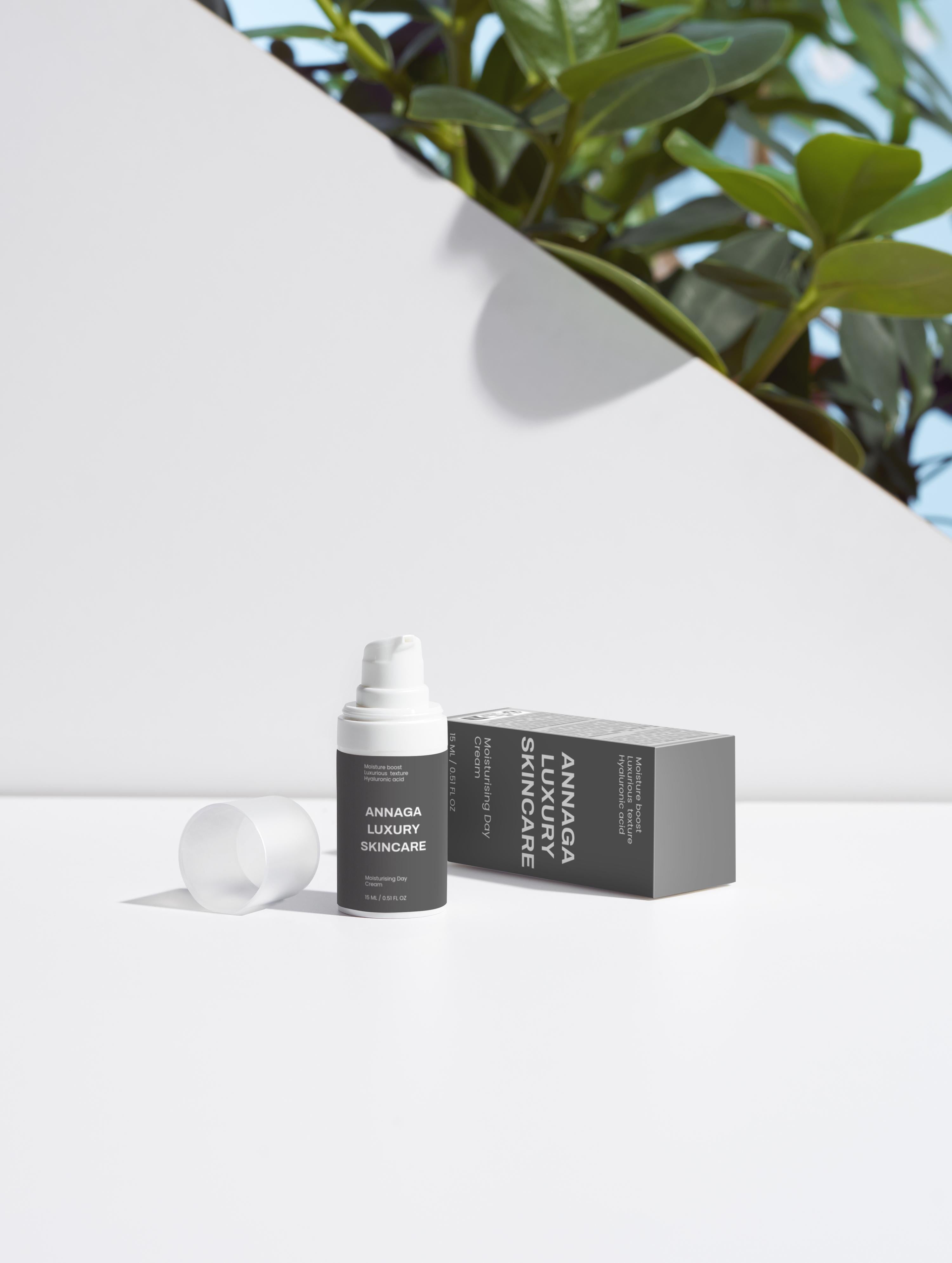 The AnnAga Luxury Skincare Core Collection: Moisturising Day Cream (Travel Size)