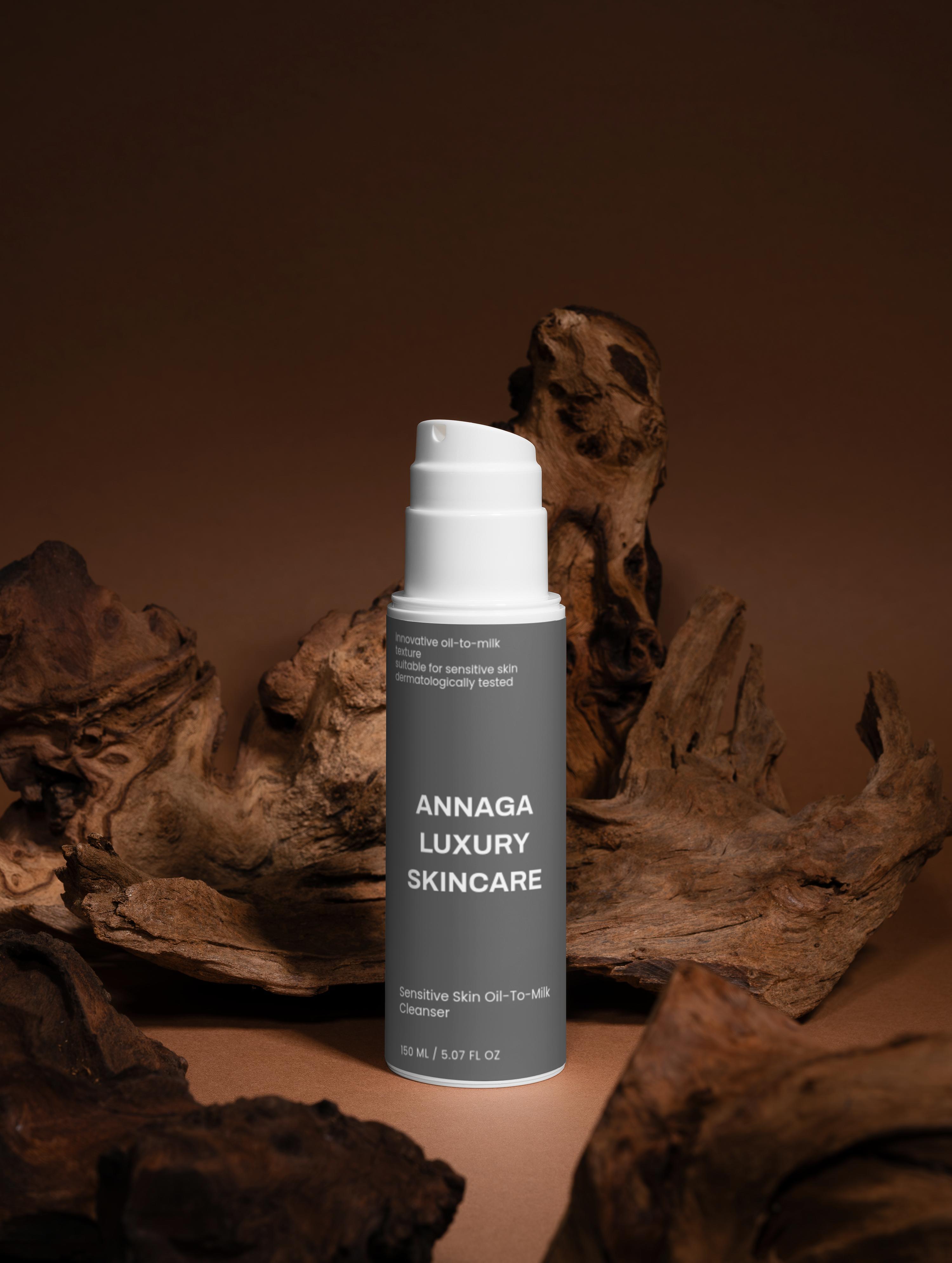 AnnAga Luxury Skincare Core Collection: Sensitive Skin Oil-To-Milk Cleanser