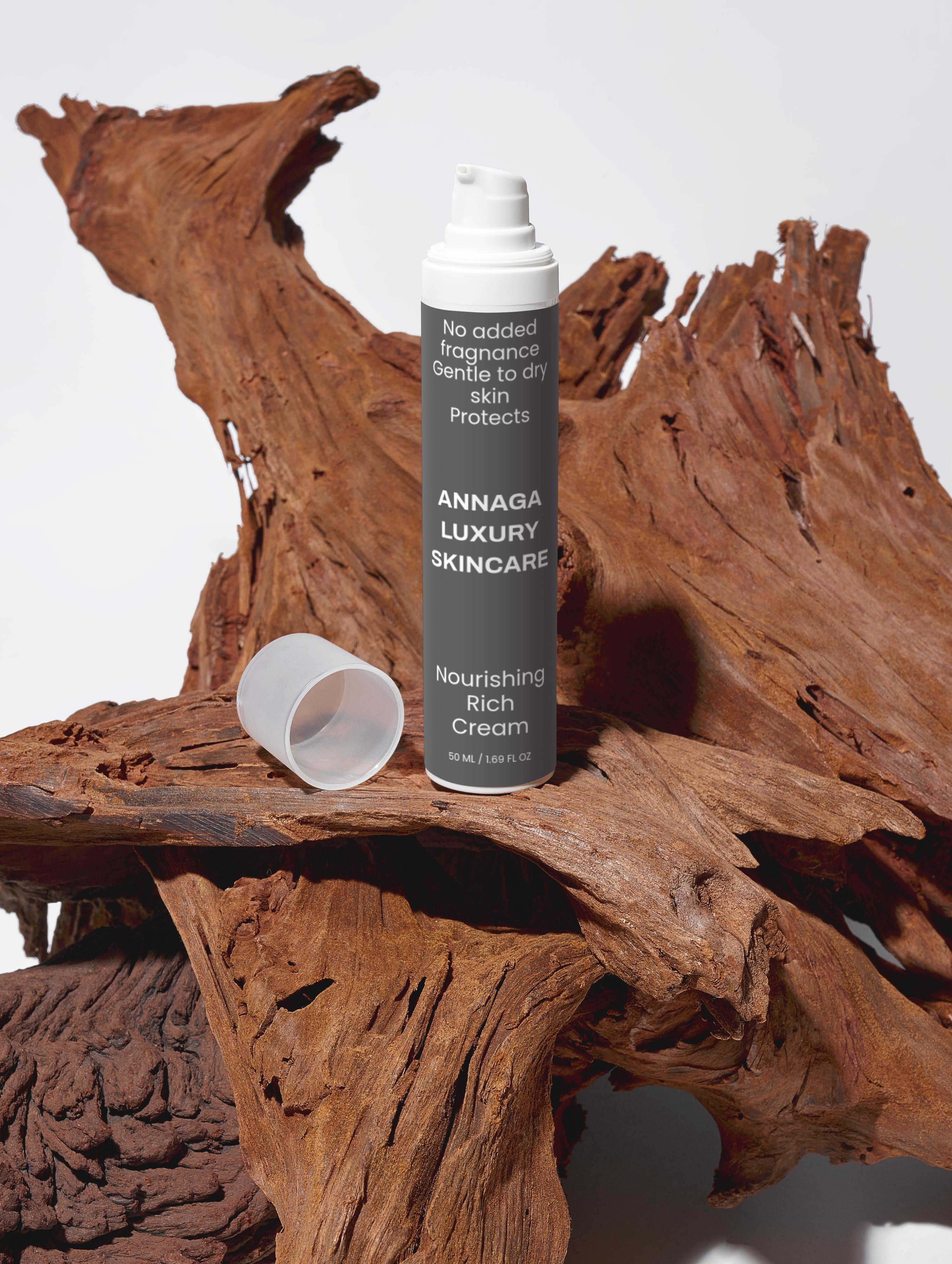 The Ultimate Valentine’s Day Deep Moisture Collection Box