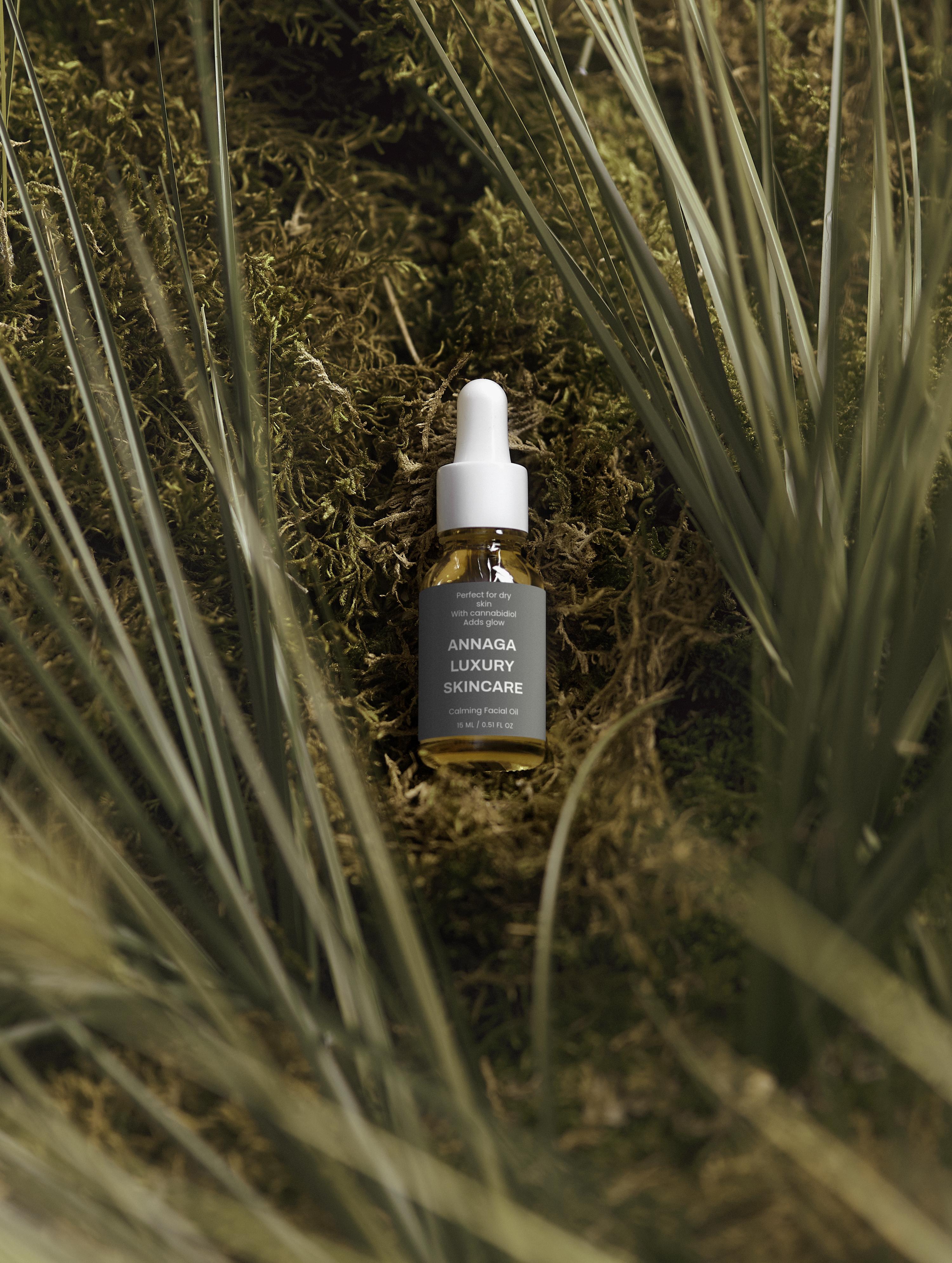 AnnAga Luxury Skincare Core Collection: Calming Facial Oil